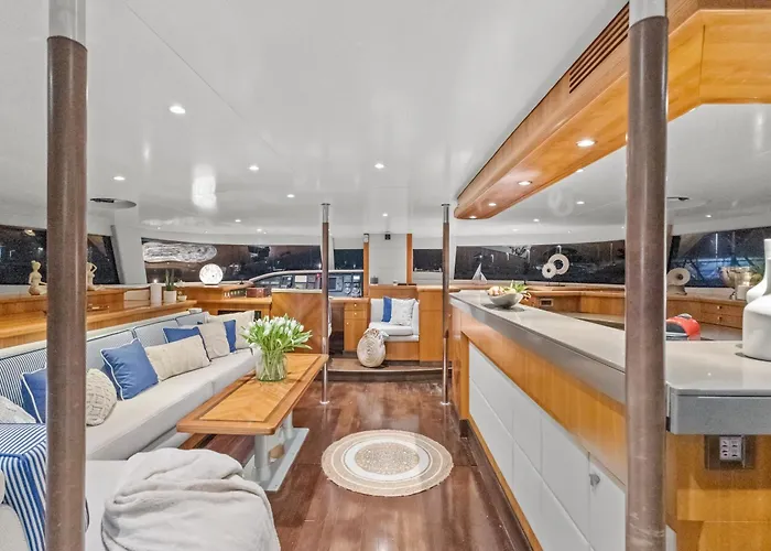 بوتيل Catamaran Mobydick Saint-Raphaël