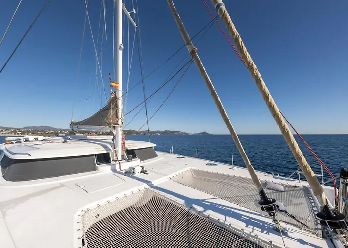 بوتيل Catamaran Mobydick *